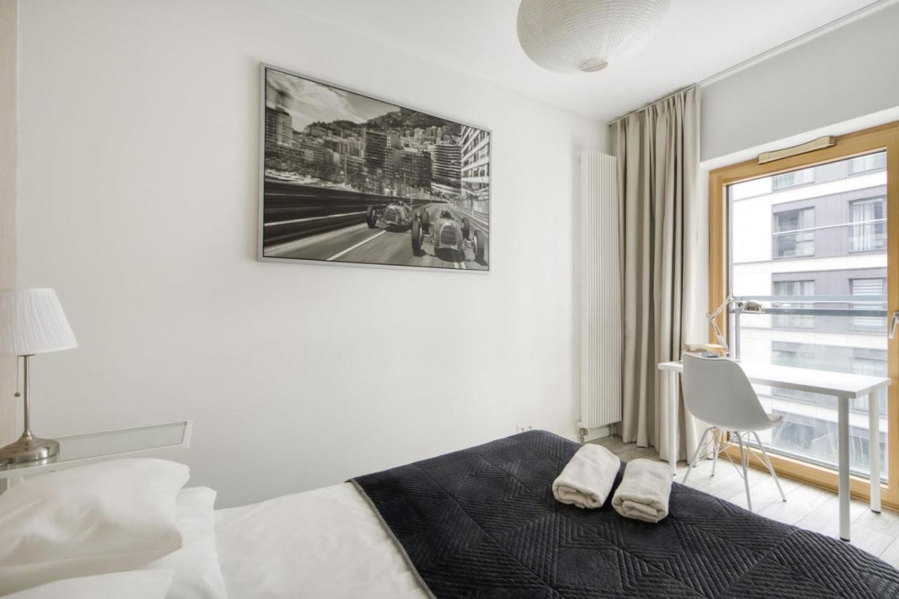 Apartament Night Menica