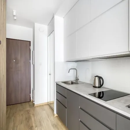 Warsaw Night Apartments Menica Residence Екстер'єр фото