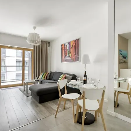 Warsaw Night Apartments Menica Residence Екстер'єр фото