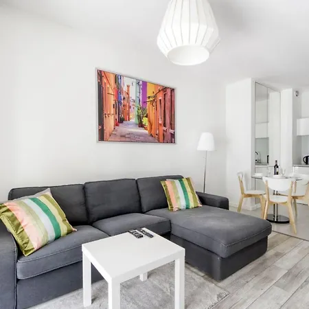 Warsaw Night Apartments Menica Residence Екстер'єр фото